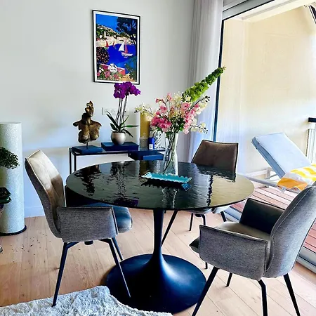 The Du Comte - Private Terrasse And Park View * カンヌ